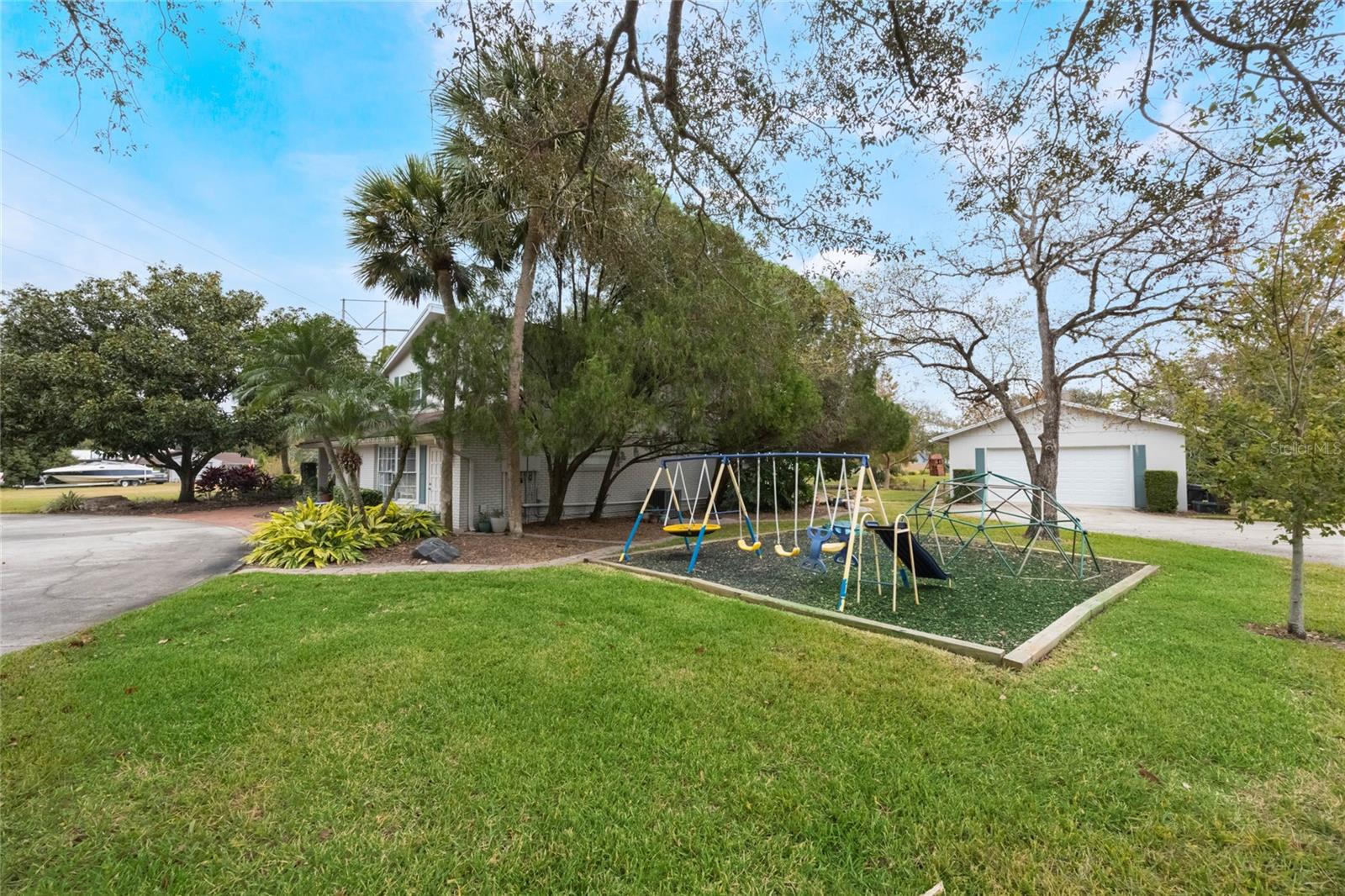 2351 WESTWOOD DR, LONGWOOD, FL, 32779