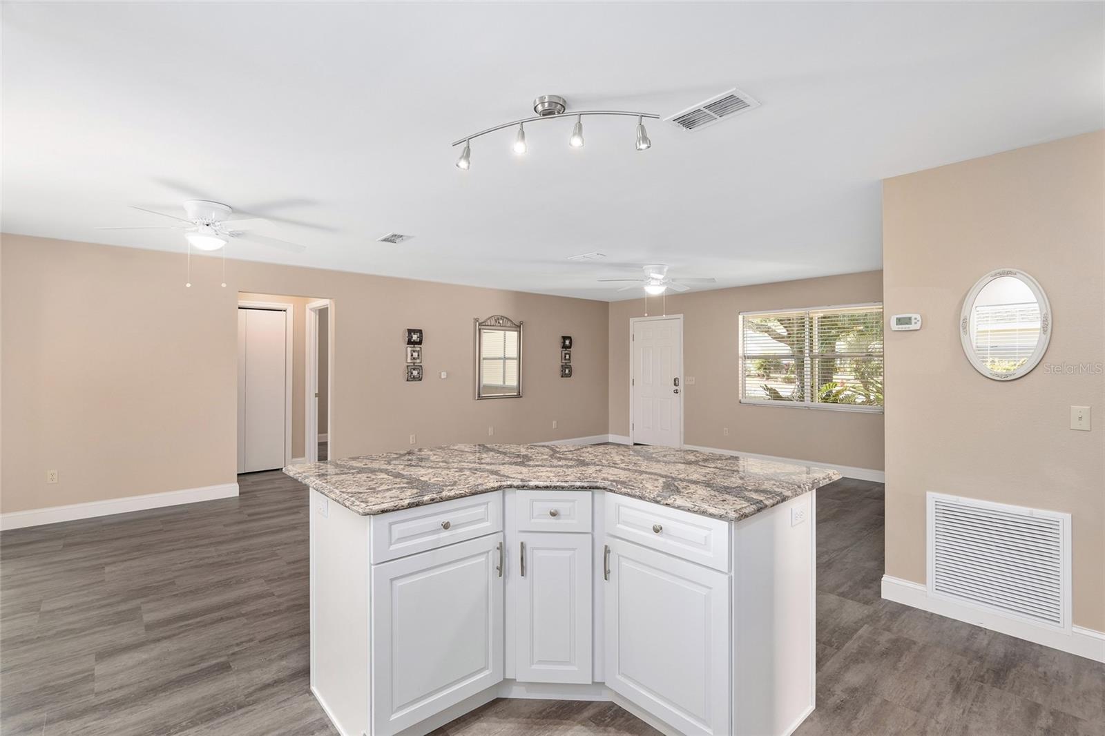 647 SAN PEDRO DR, THE VILLAGES, FL, 32159