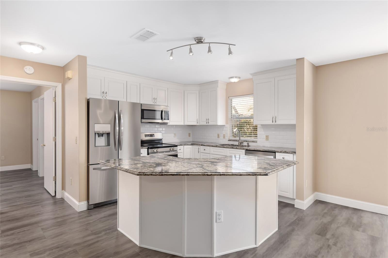 647 SAN PEDRO DR, THE VILLAGES, FL, 32159