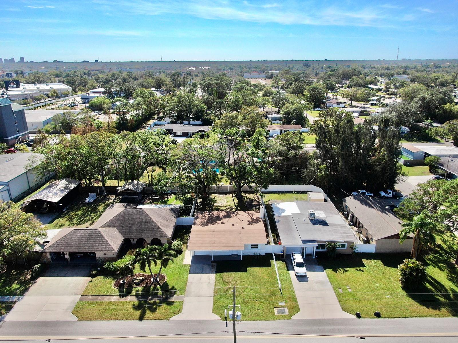 4120 82ND AVE N, PINELLAS PARK, FL, 33781