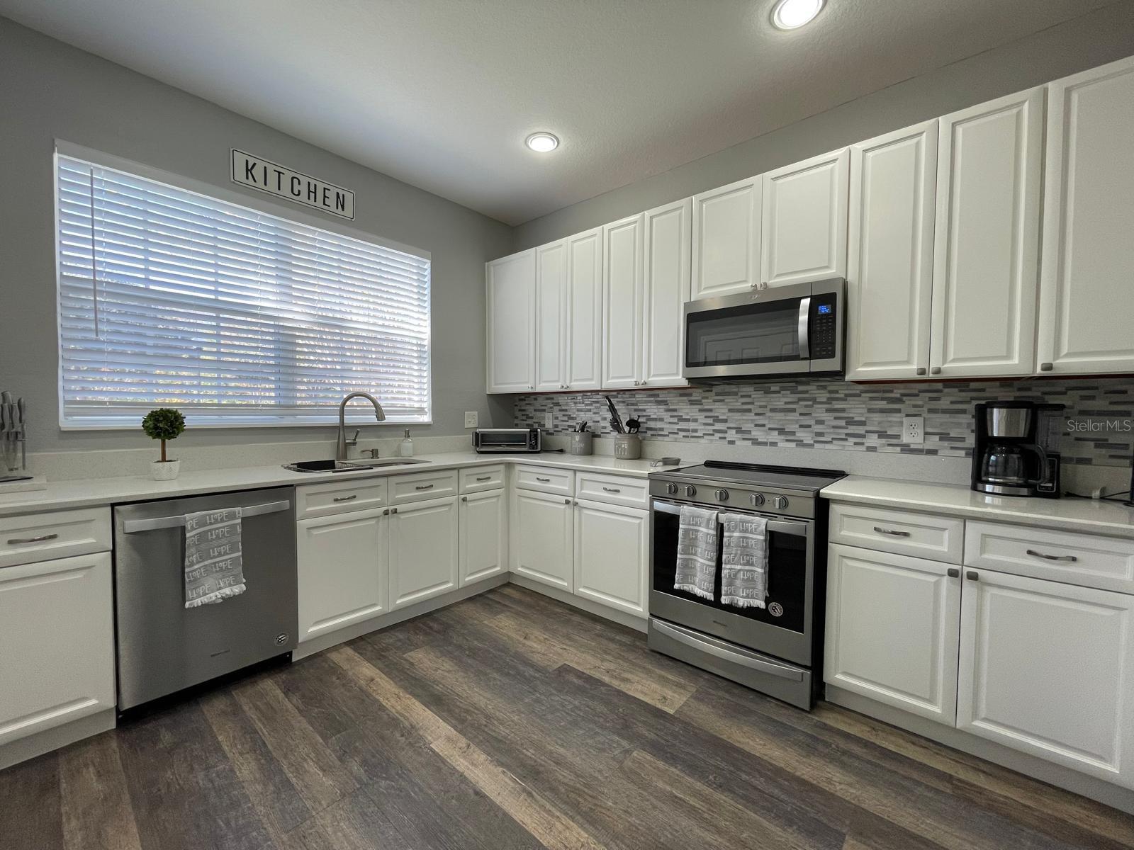 2539 OLD KENT CIR, KISSIMMEE, FL, 34758