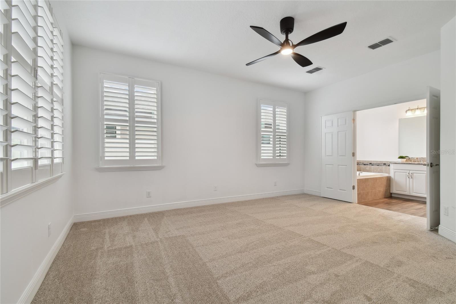 21752 BRISKE MORNING AVE, LAND O LAKES, FL, 34637