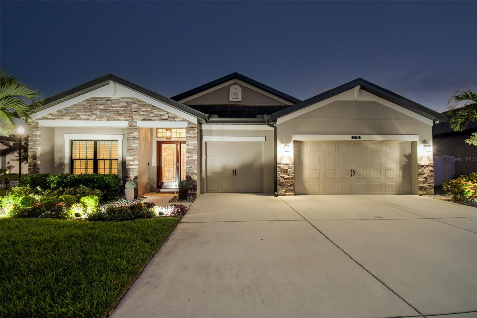 21752 BRISKE MORNING AVE, LAND O LAKES, FL, 34637