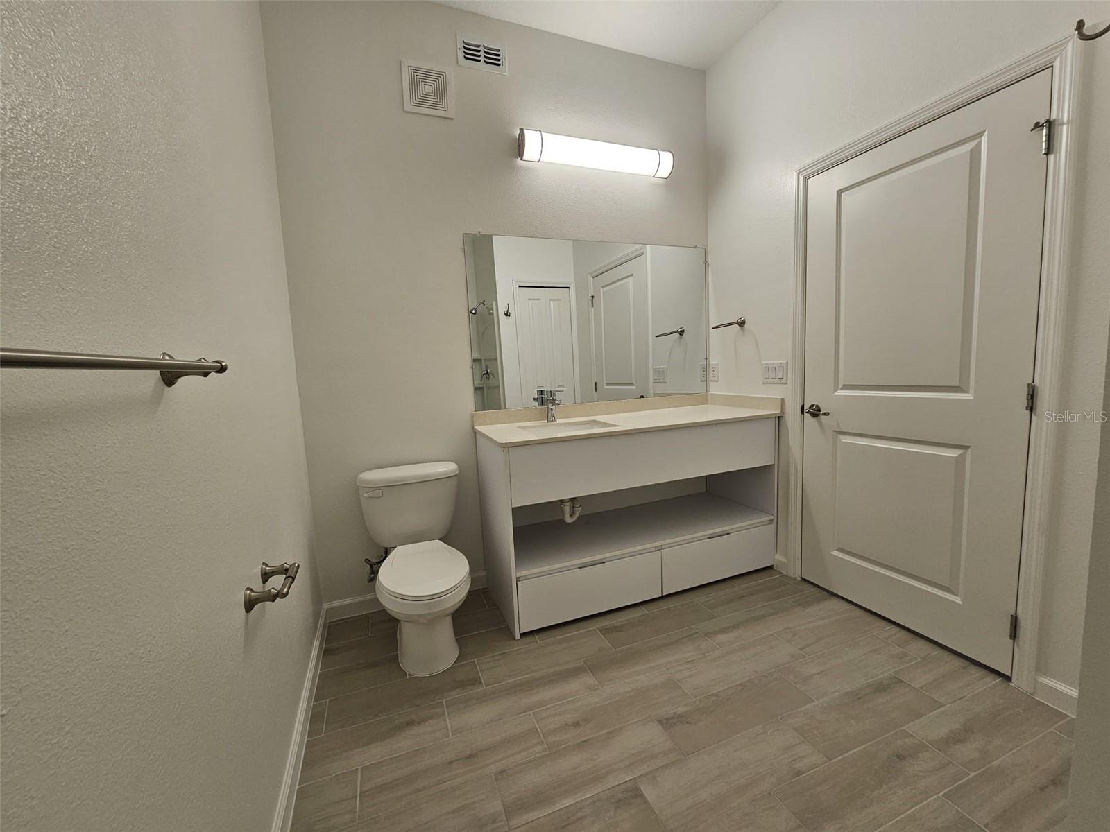 1220 SOUTHSTATION PL #102, ORLANDO, FL, 32809