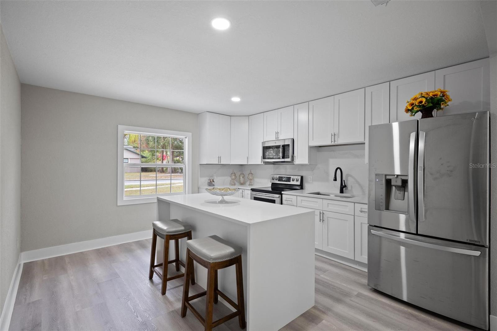2229 ARCH MCDONALD DR, DOVER, FL, 33527