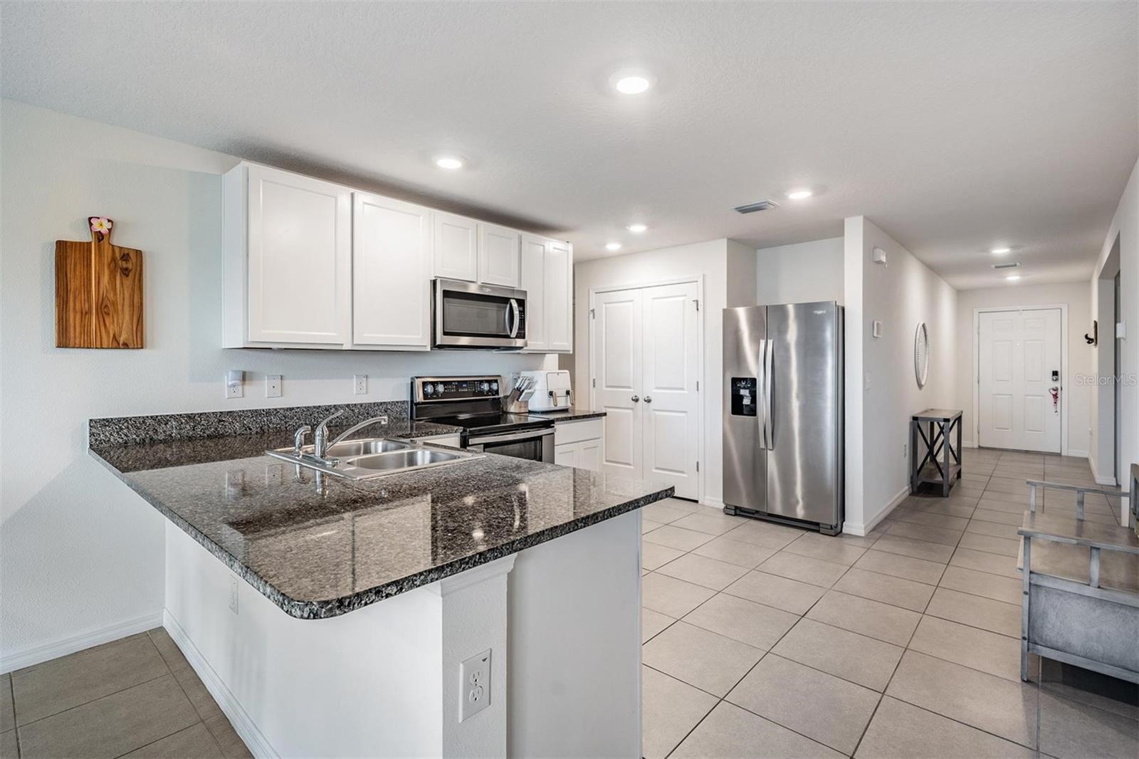 8465 BOWER BASS CIR, WESLEY CHAPEL, FL, 33545