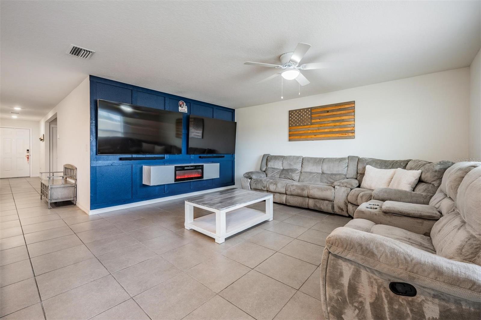 8465 BOWER BASS CIR, WESLEY CHAPEL, FL, 33545