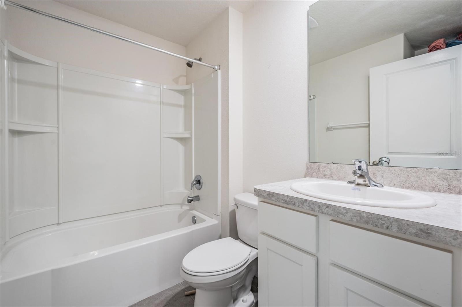 8465 BOWER BASS CIR, WESLEY CHAPEL, FL, 33545
