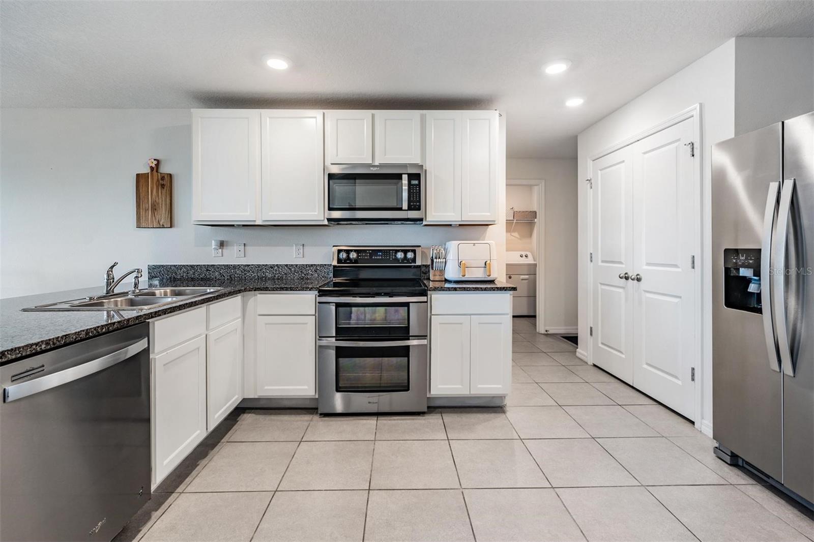 8465 BOWER BASS CIR, WESLEY CHAPEL, FL, 33545