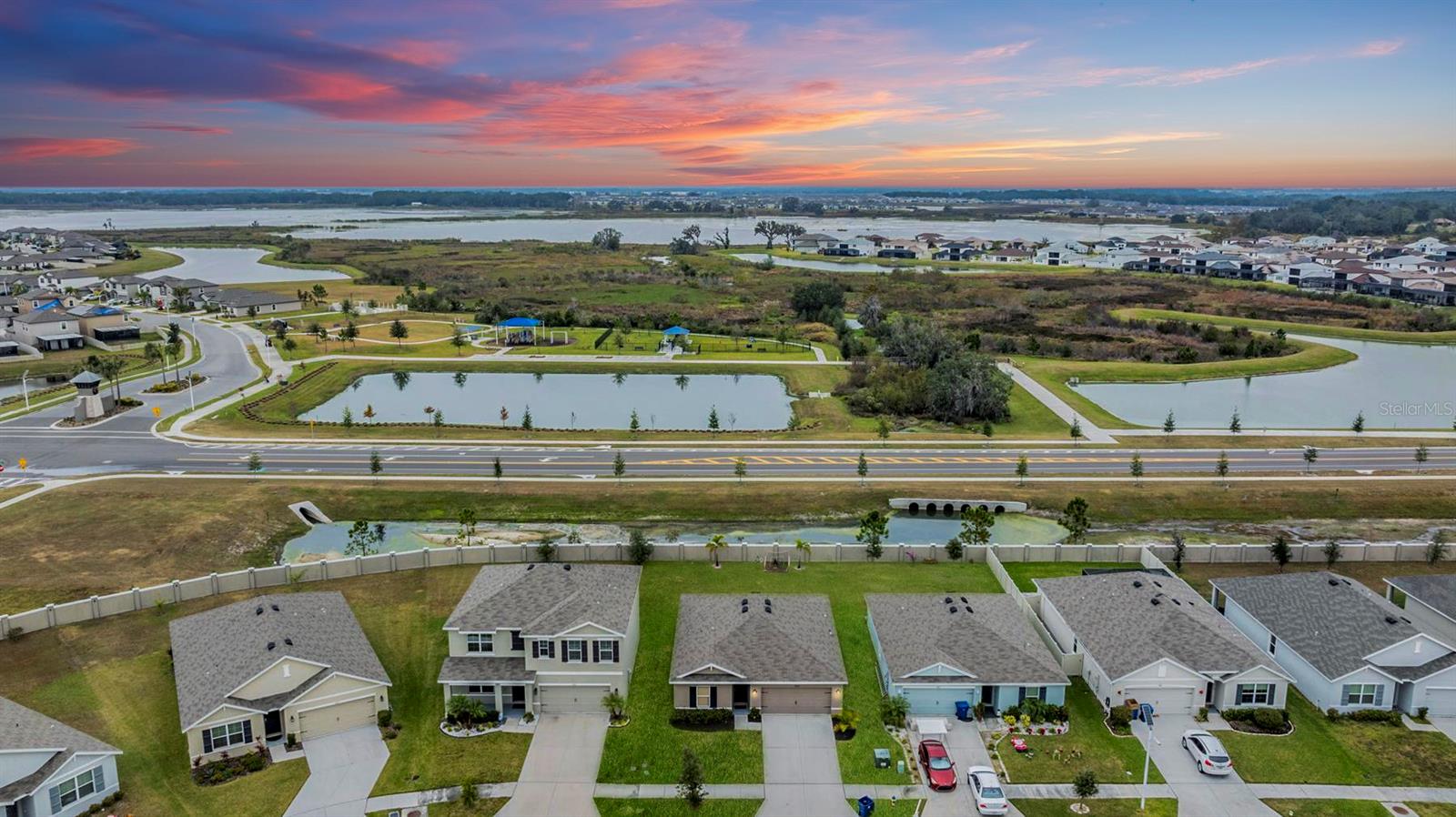 8465 BOWER BASS CIR, WESLEY CHAPEL, FL, 33545