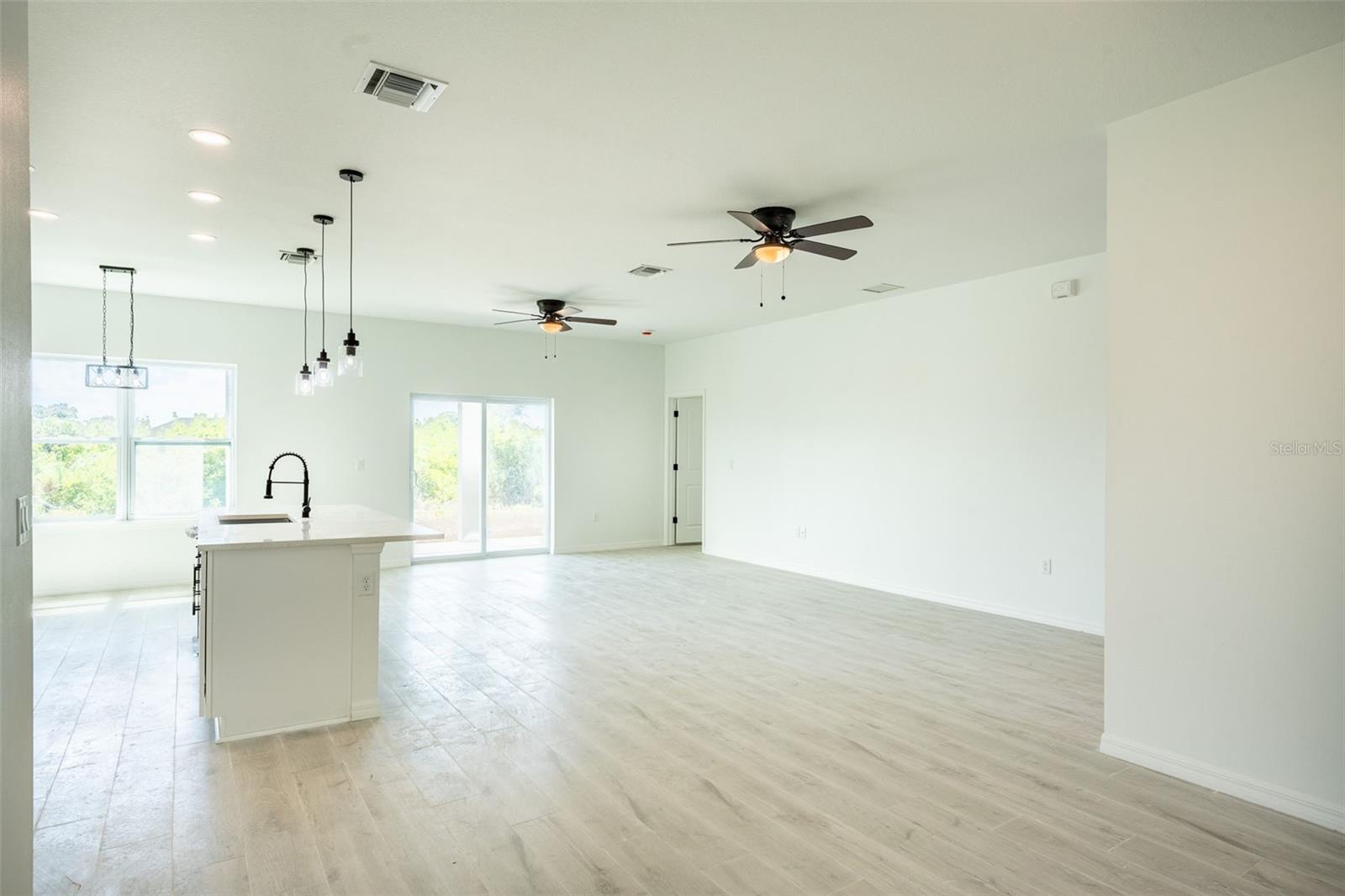 10253 CALUMET BLVD, PORT CHARLOTTE, FL, 33981