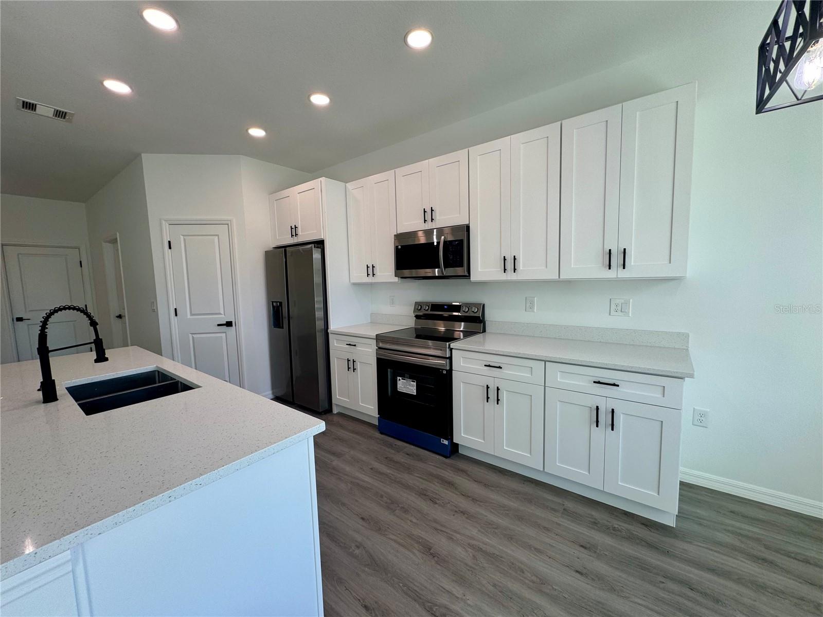 10253 CALUMET BLVD, PORT CHARLOTTE, FL, 33981