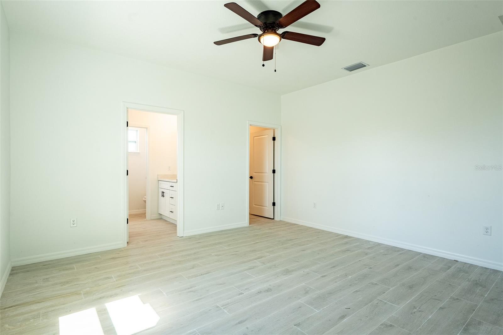10253 CALUMET BLVD, PORT CHARLOTTE, FL, 33981