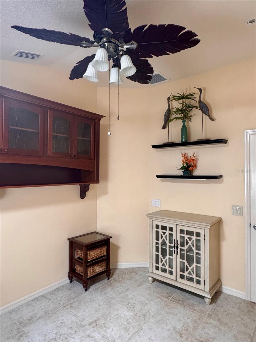 2372 ARBORDALE AVE, THE VILLAGES, FL, 32162