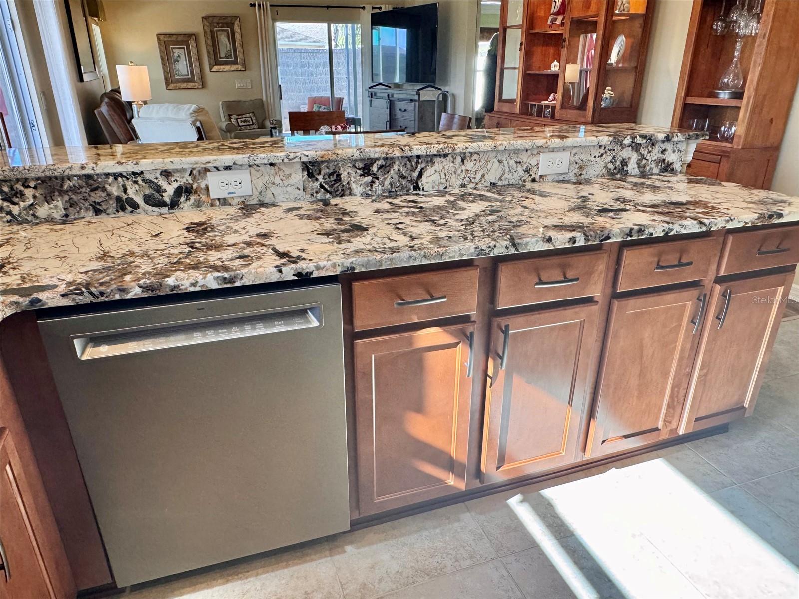 2372 ARBORDALE AVE, THE VILLAGES, FL, 32162