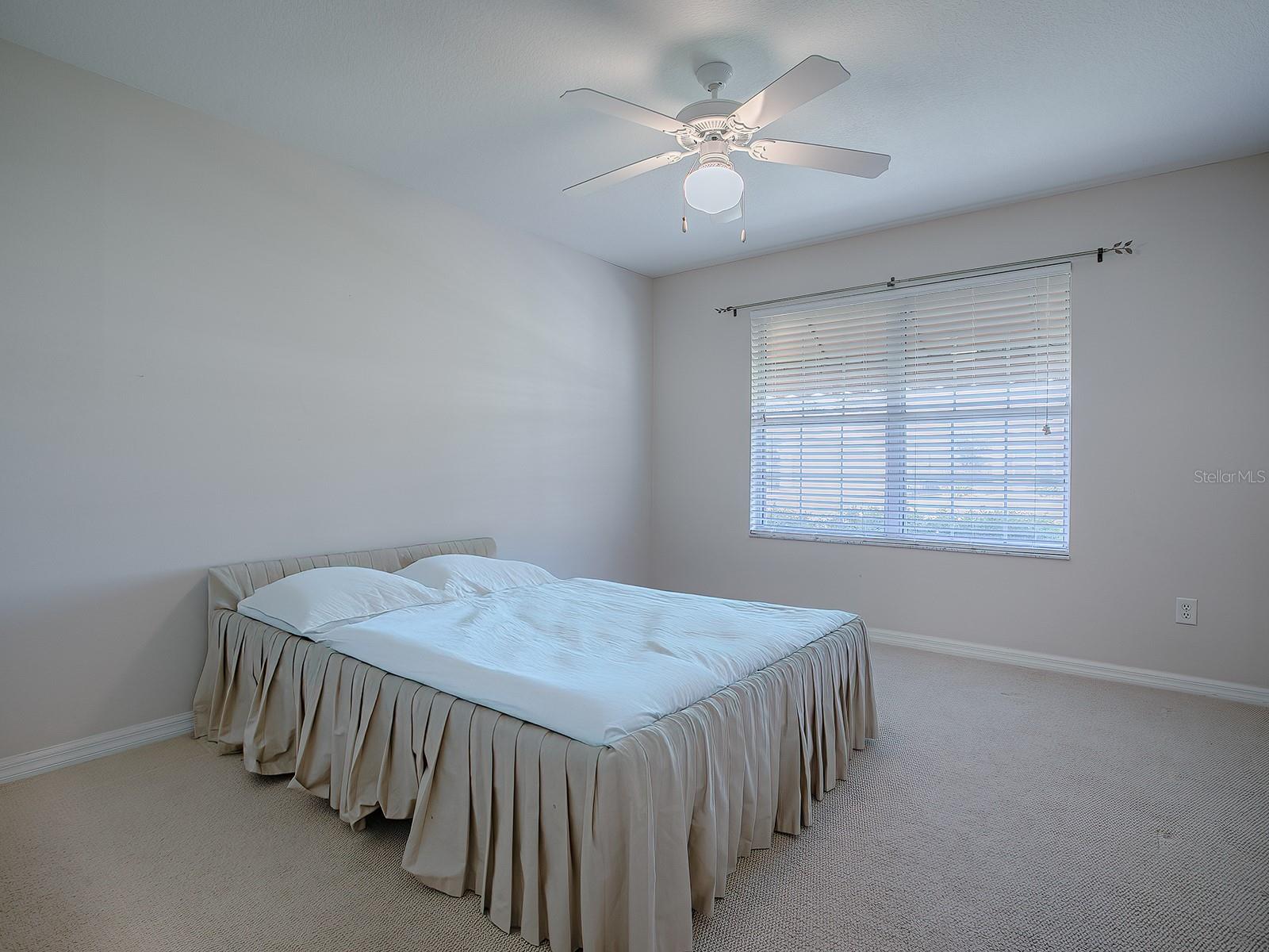941 EASTMONT CT, THE VILLAGES, FL, 32162