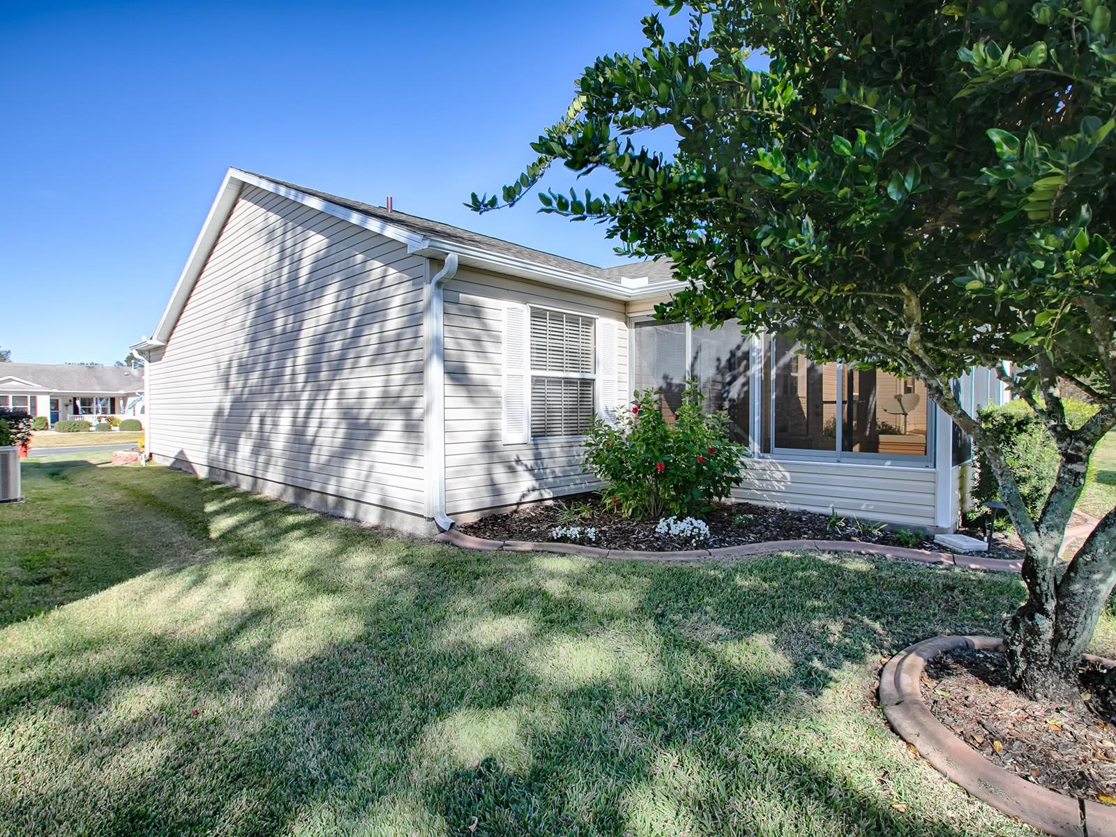941 EASTMONT CT, THE VILLAGES, FL, 32162