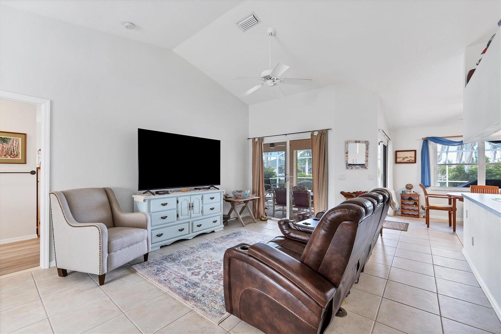 15500 LONGVIEW RD, PORT CHARLOTTE, FL, 33981