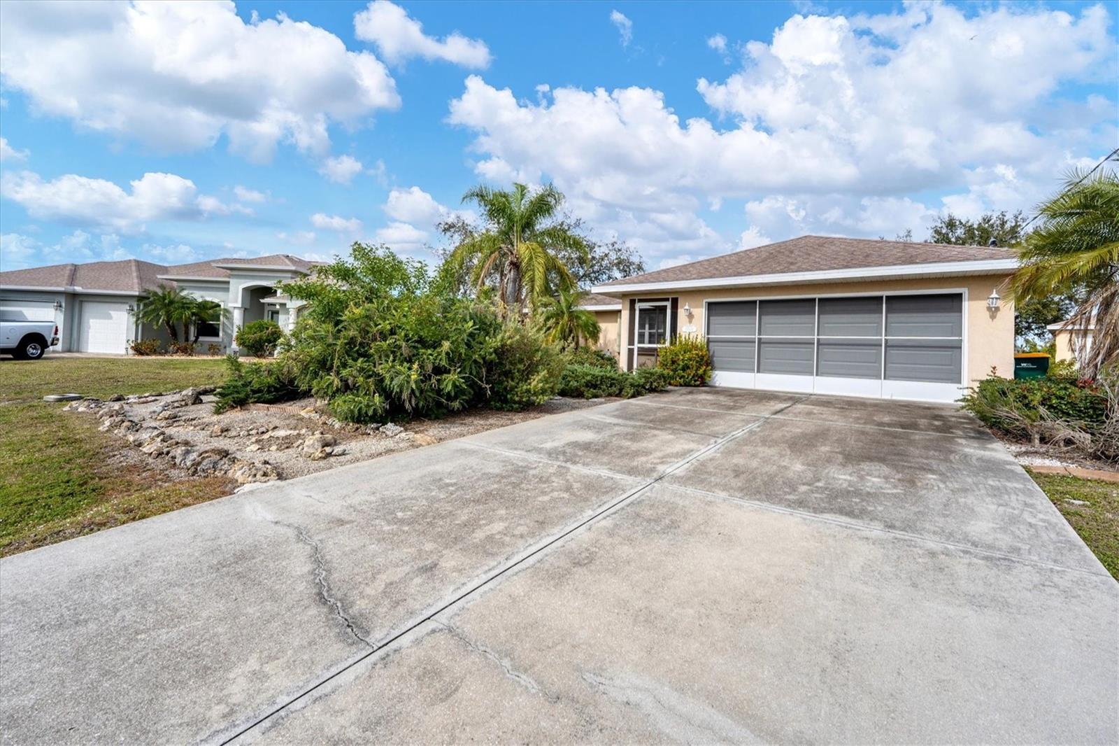 15500 LONGVIEW RD, PORT CHARLOTTE, FL, 33981