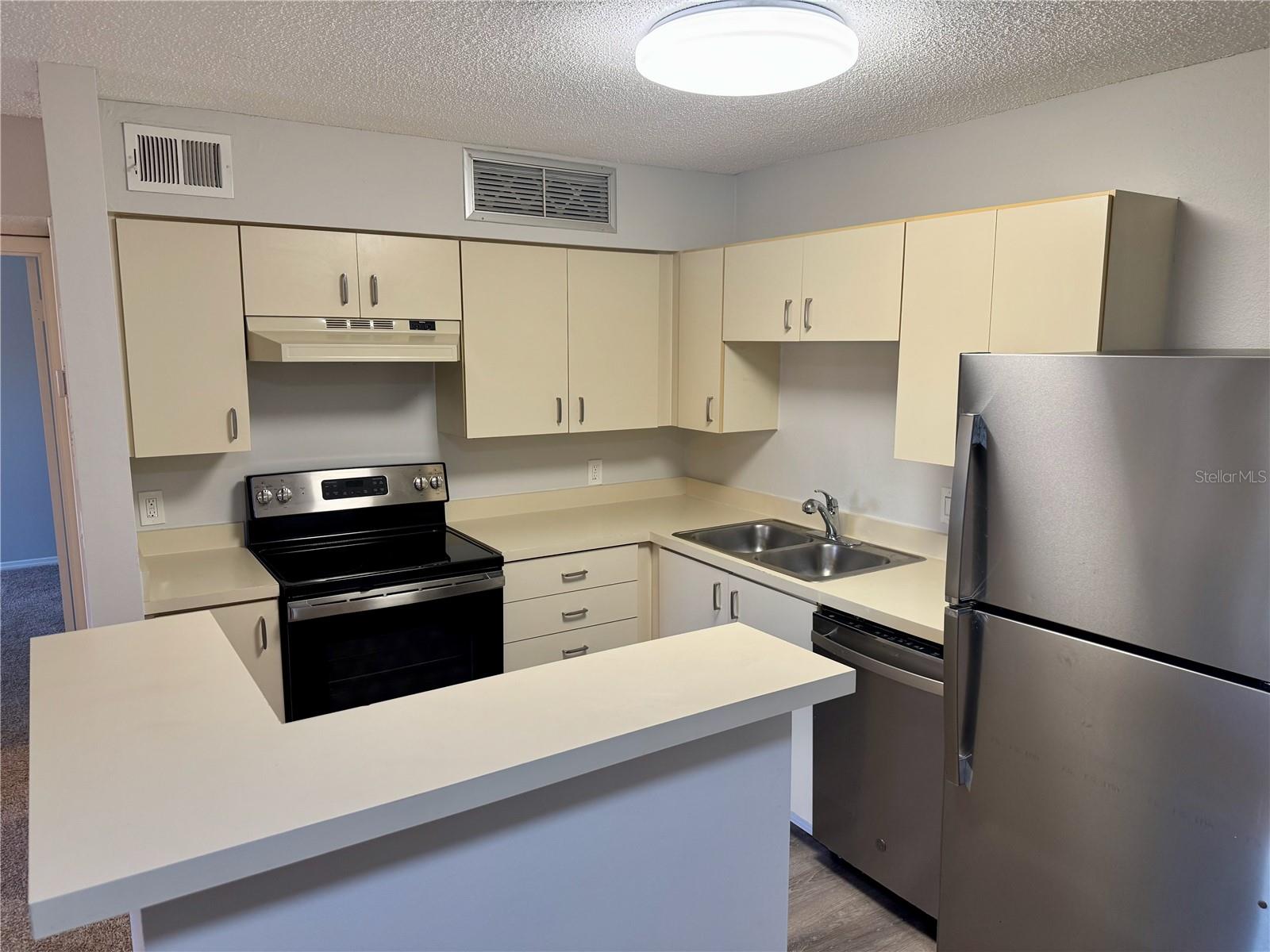 485 FORESTWAY CIR #202, ALTAMONTE SPRINGS, FL, 32701