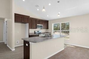8233 N CREEK WAY, CITRUS SPRINGS, FL, 34434