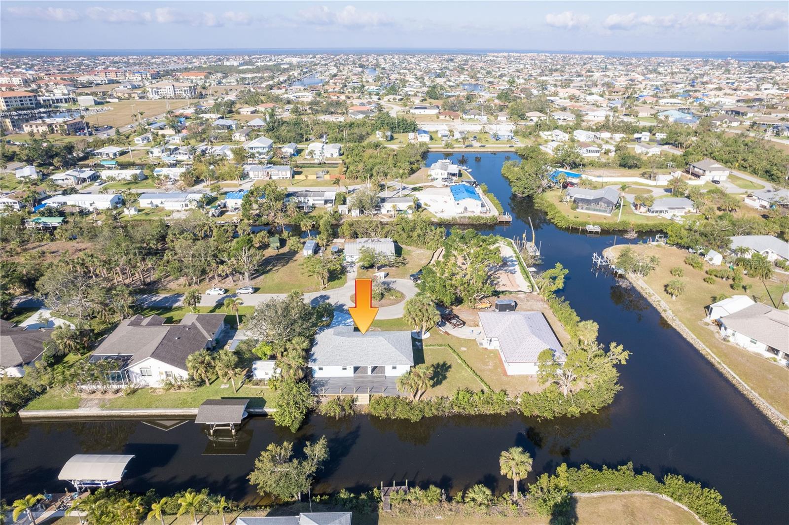 3004 BANYAN WAY, PUNTA GORDA, FL, 33950