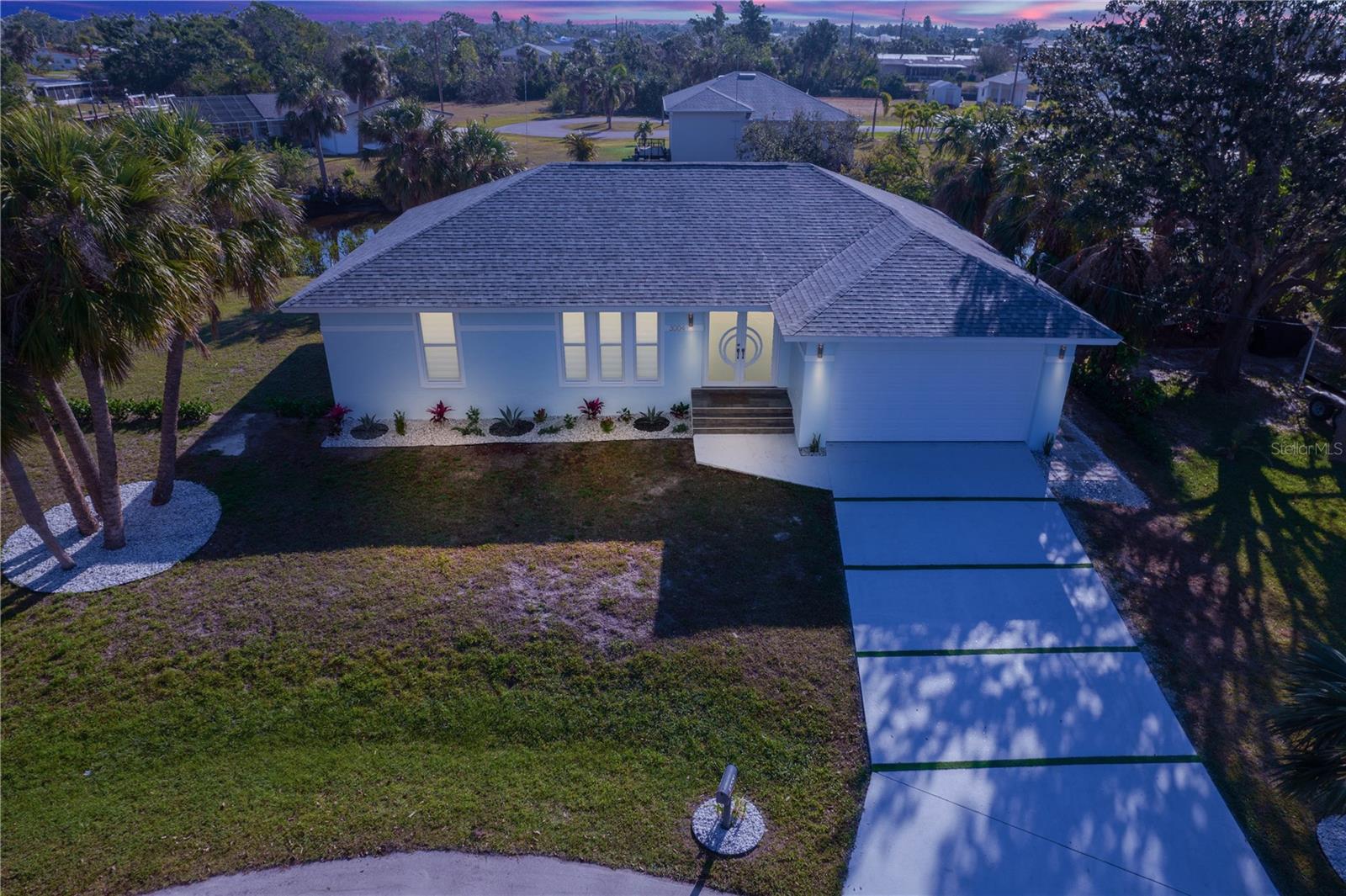 3004 BANYAN WAY, PUNTA GORDA, FL, 33950