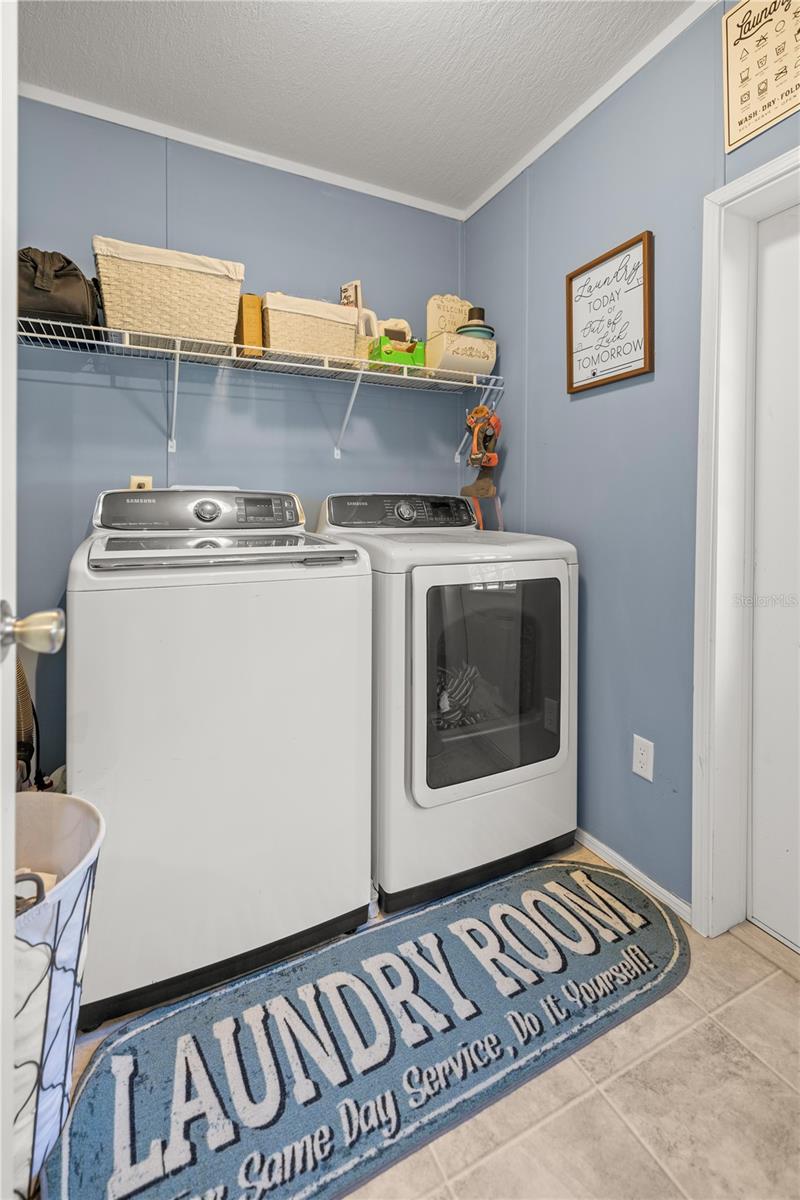 899 E VICTORIA LN, HOLDER, FL, 34445