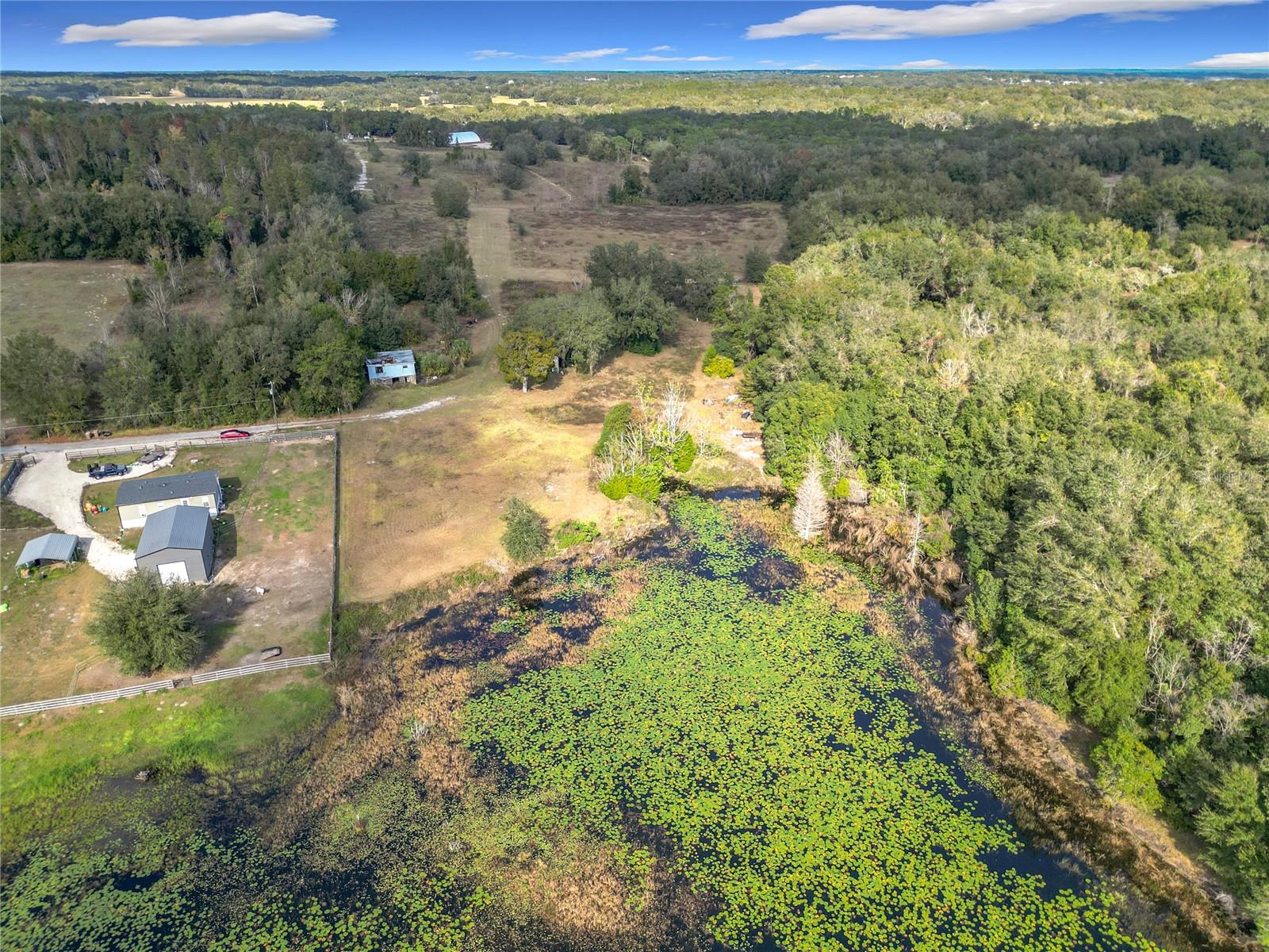 4235 DOVE VALLEY LN, LADY LAKE, FL, 32159