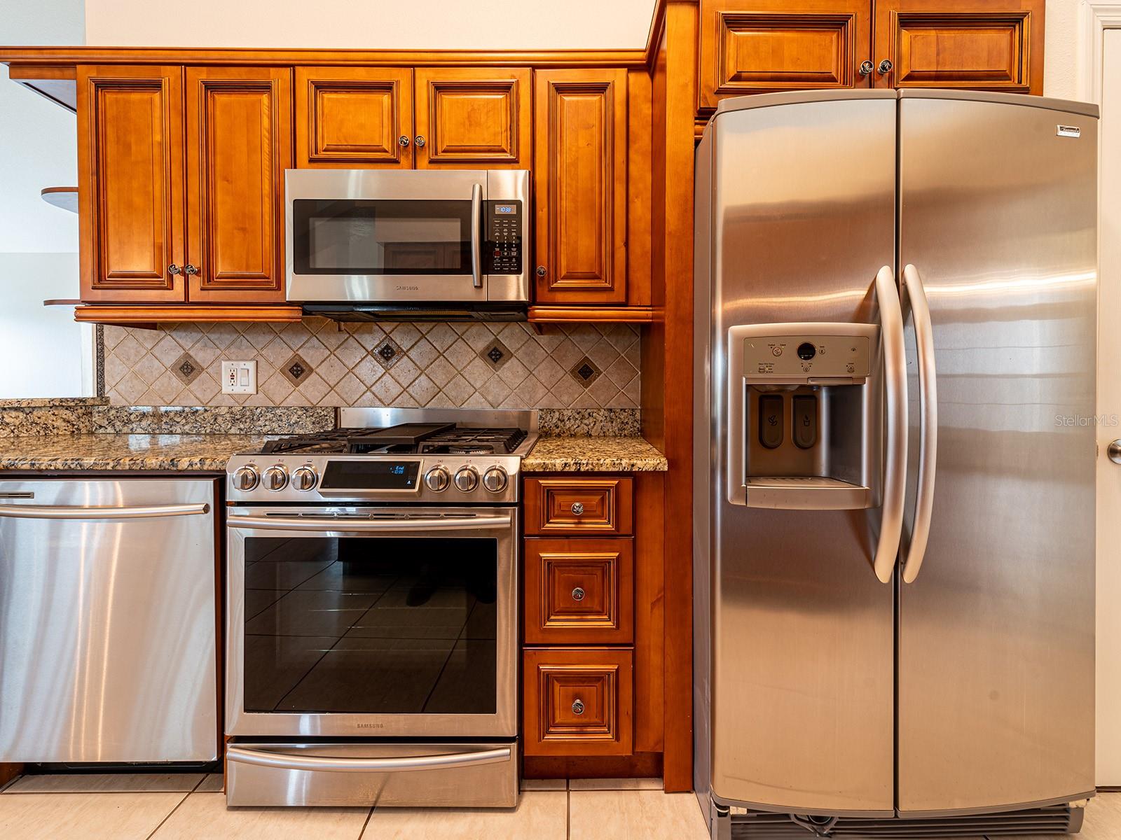 1515 LIONS CLUB DR, BRANDON, FL, 33511