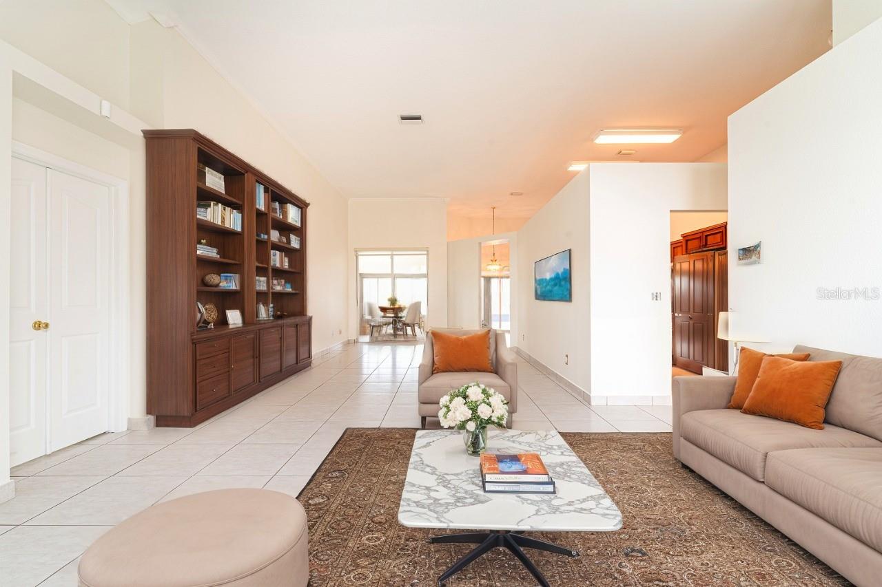 1515 LIONS CLUB DR, BRANDON, FL, 33511