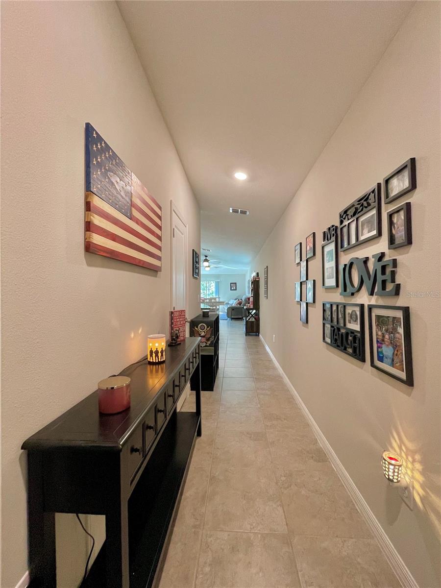 4238 UNBRIDLED SONG DR, SUN CITY CENTER, FL, 33573