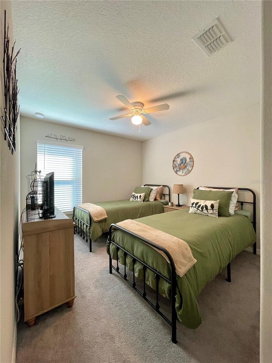 4238 UNBRIDLED SONG DR, SUN CITY CENTER, FL, 33573