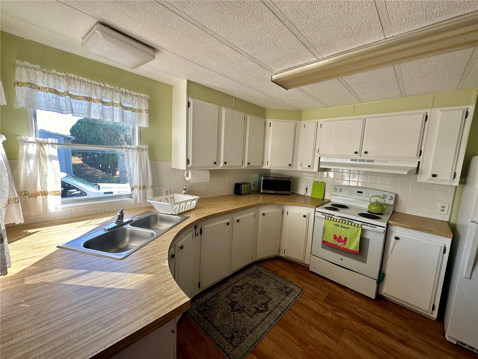 37443 MARTINDALE AVE, ZEPHYRHILLS, FL, 33542