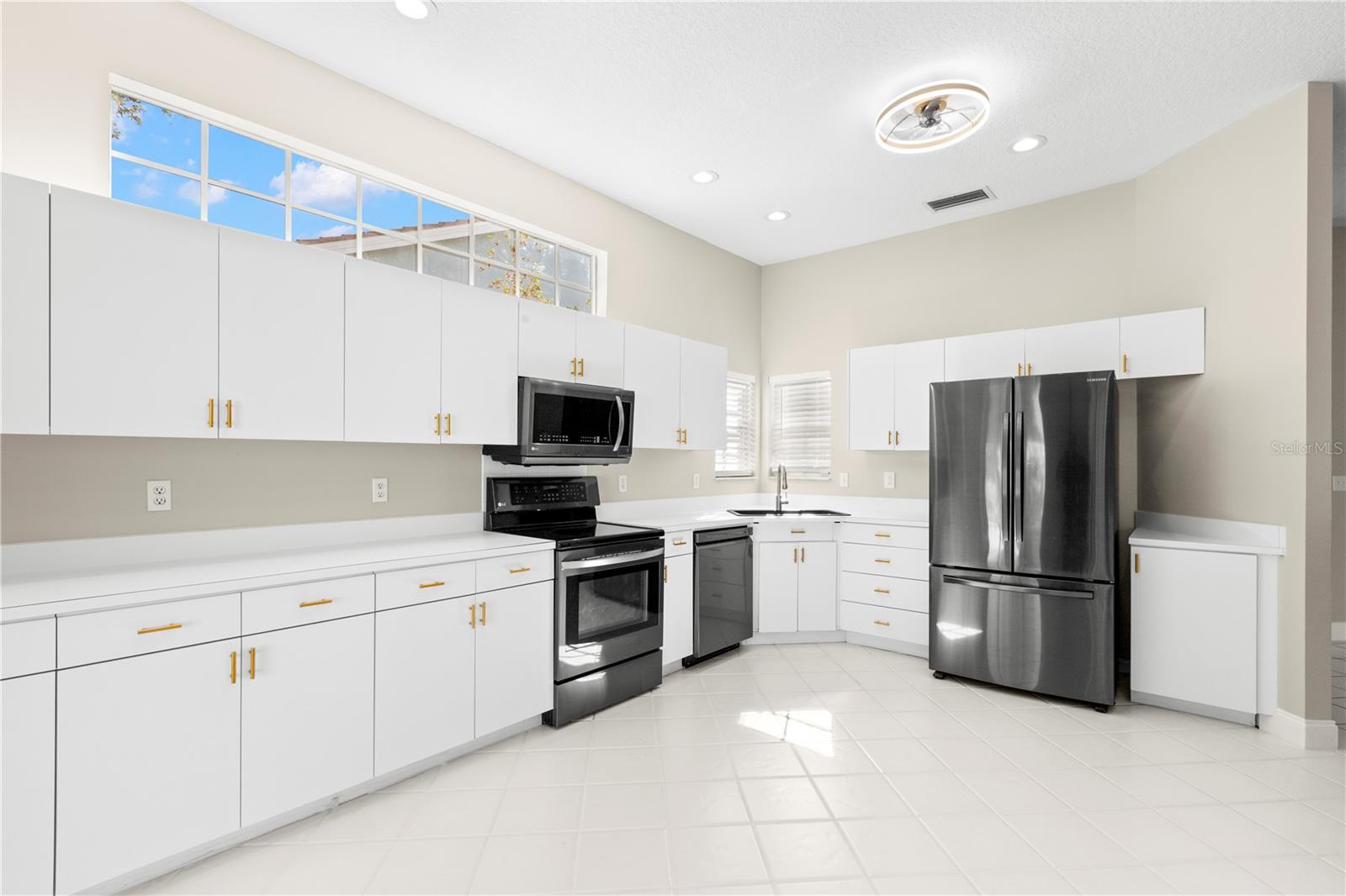 1749 ARABIAN LN, PALM HARBOR, FL, 34685