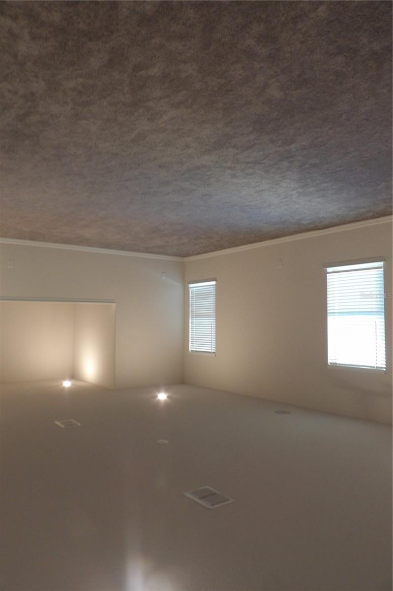 10844 ROLLING MOSS RD, TAMPA, FL, 33647