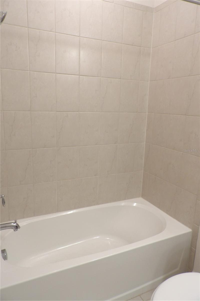 10844 ROLLING MOSS RD, TAMPA, FL, 33647