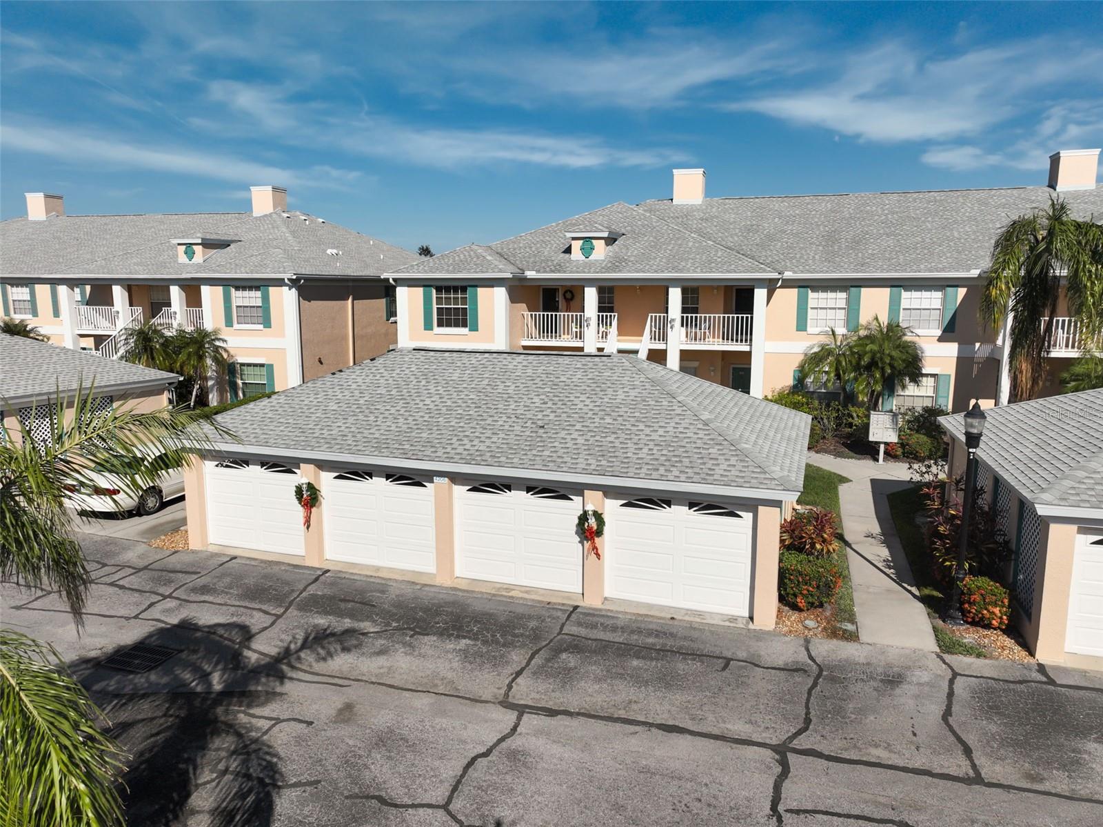 4206 CADDIE DR E #202, BRADENTON, FL, 34203