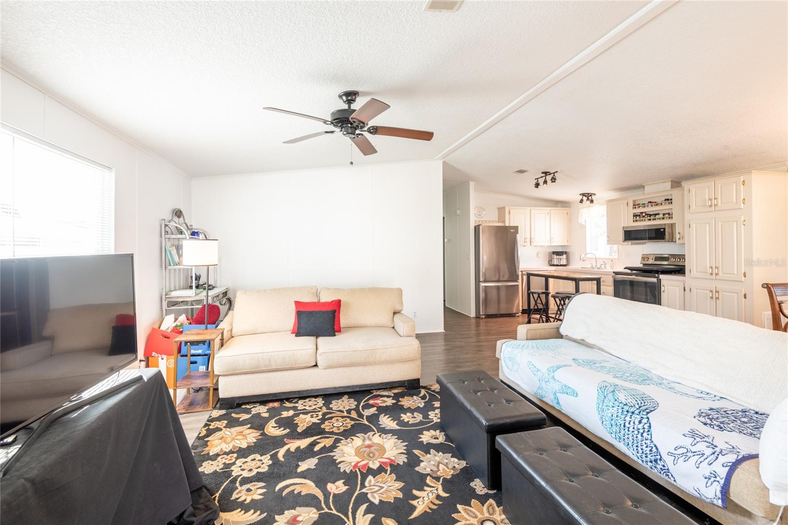 2103 LAKE LINDA CIR, LUTZ, FL, 33558