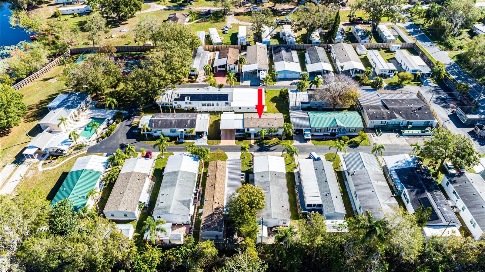 2103 LAKE LINDA CIR, LUTZ, FL, 33558