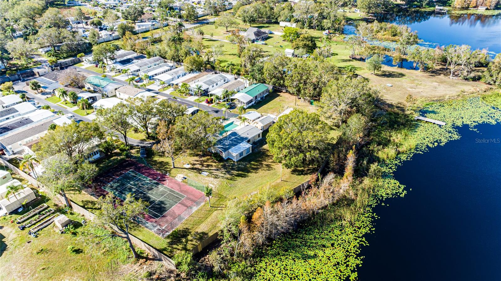 2103 LAKE LINDA CIR, LUTZ, FL, 33558