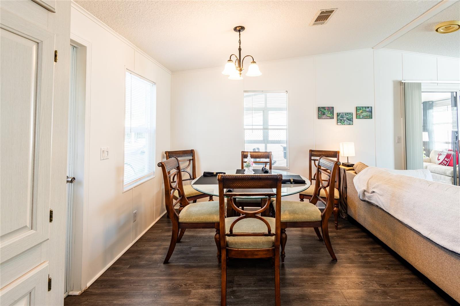 2103 LAKE LINDA CIR, LUTZ, FL, 33558