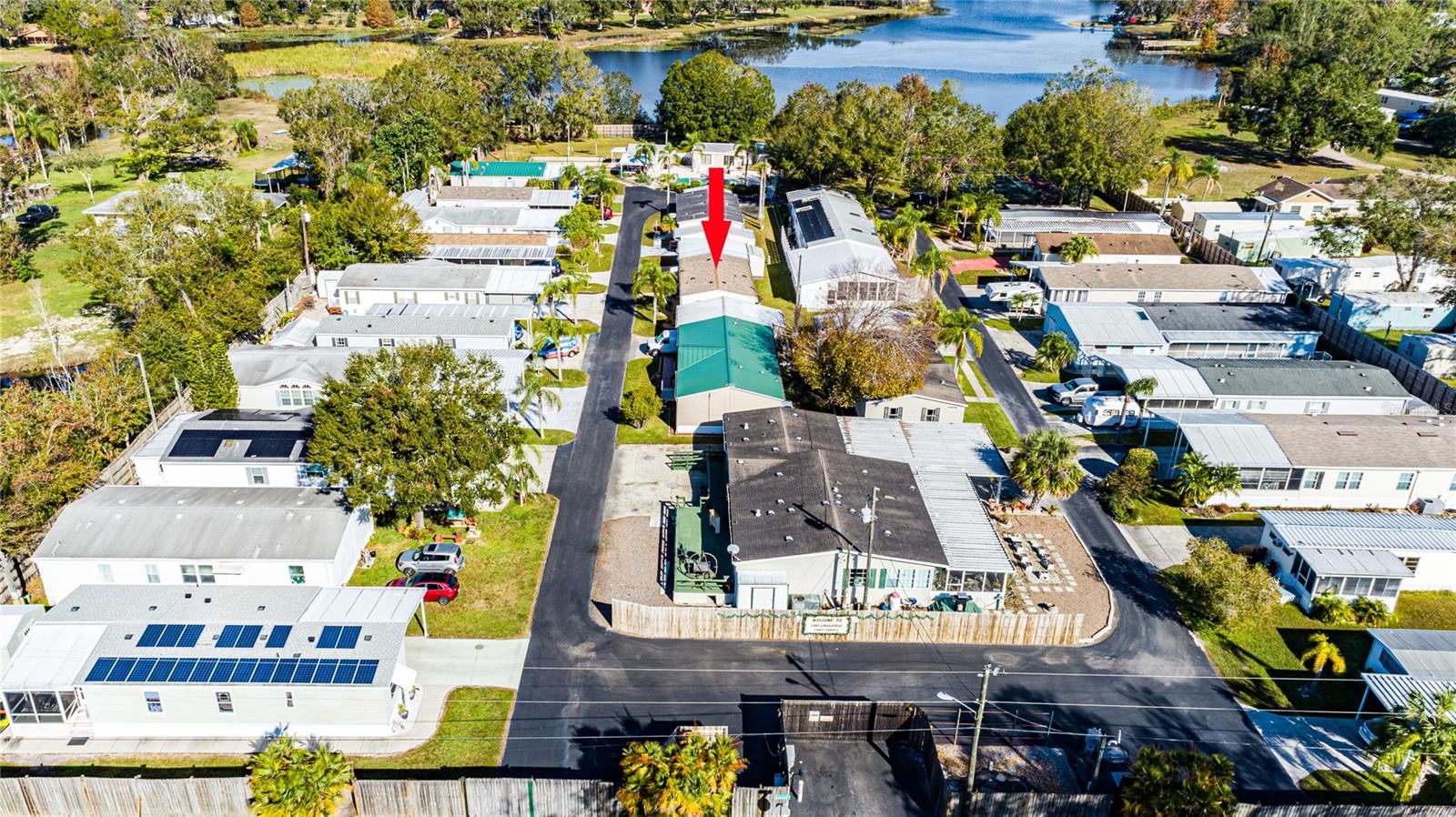 2103 LAKE LINDA CIR, LUTZ, FL, 33558