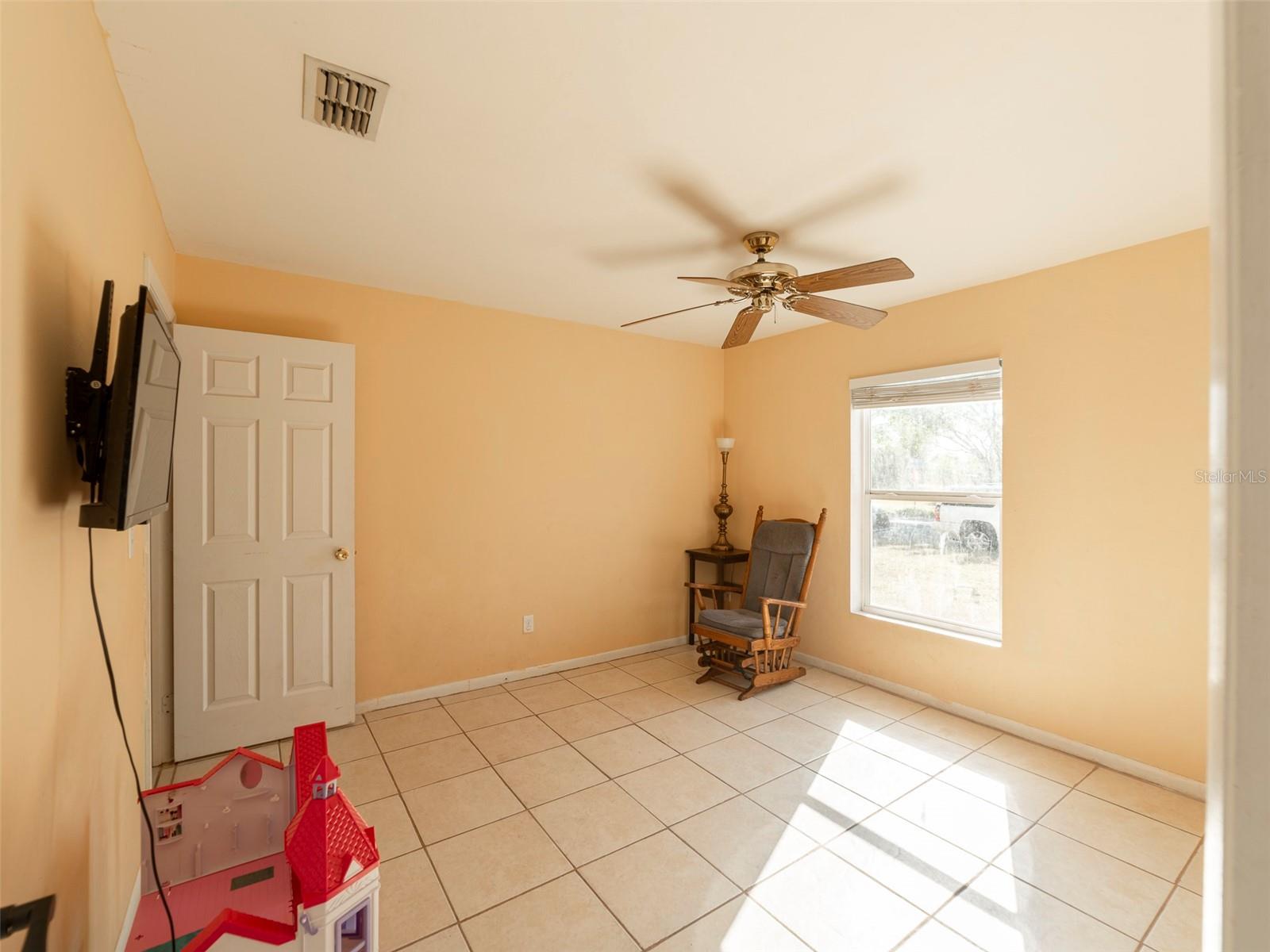 287 GROUND DOVE CIR, LEHIGH ACRES, FL, 33936