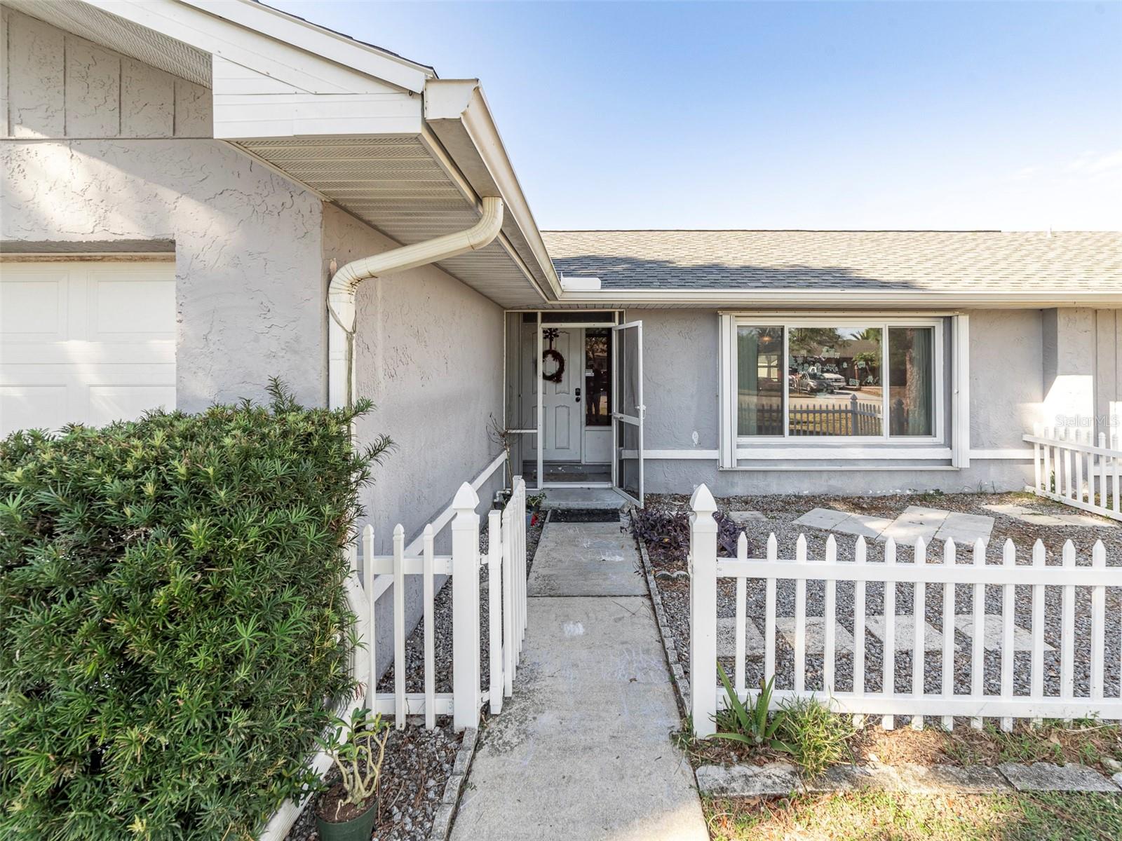 287 GROUND DOVE CIR, LEHIGH ACRES, FL, 33936