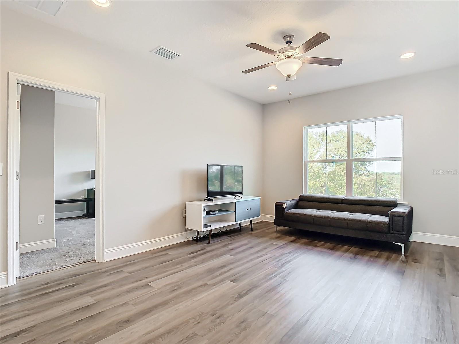 8512 MAGNIFICENT LN, GROVELAND, FL, 34736