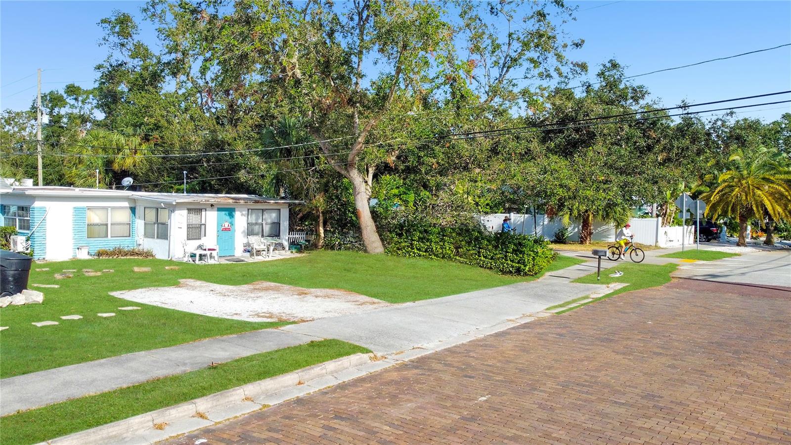 1709 PASADENA DR, DUNEDIN, FL, 34698