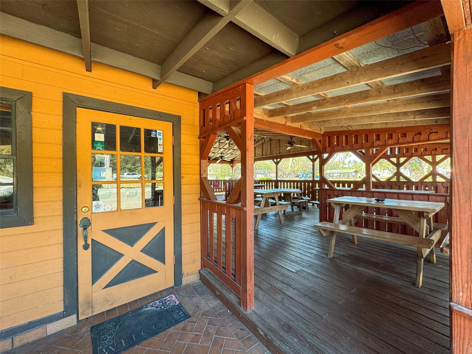 15525 & 15527 SHADY HILLS RD, SHADY HILLS, FL, 34610