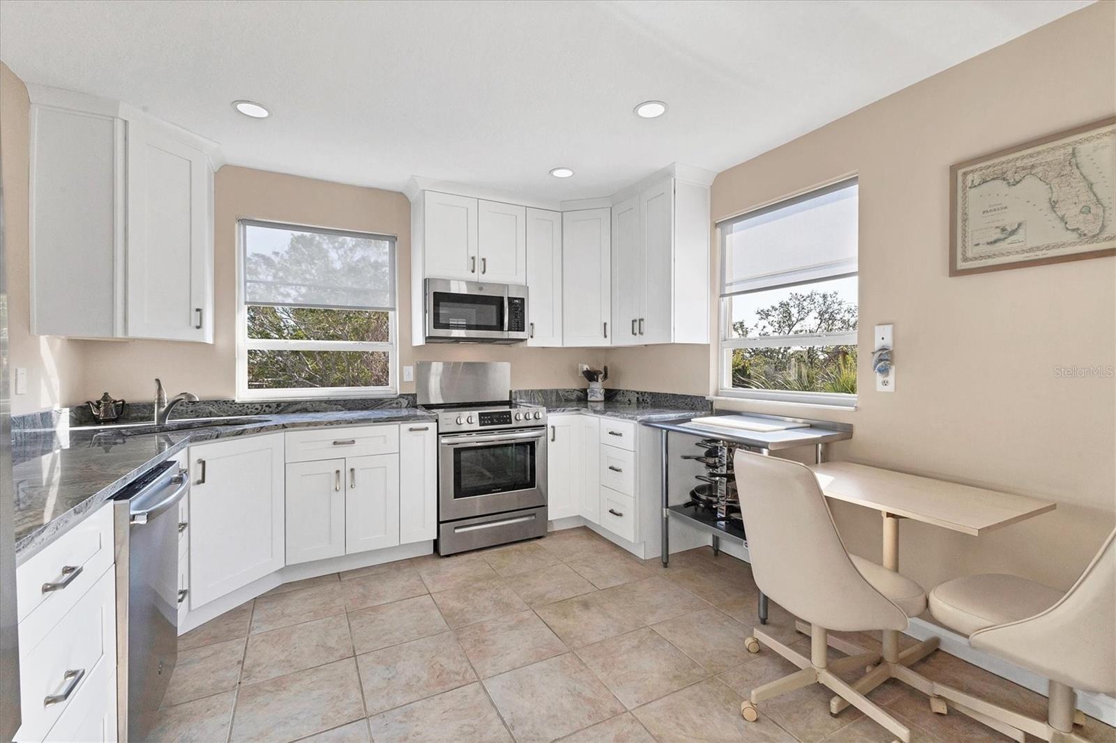 4330 FALMOUTH DR #308, LONGBOAT KEY, FL, 34228