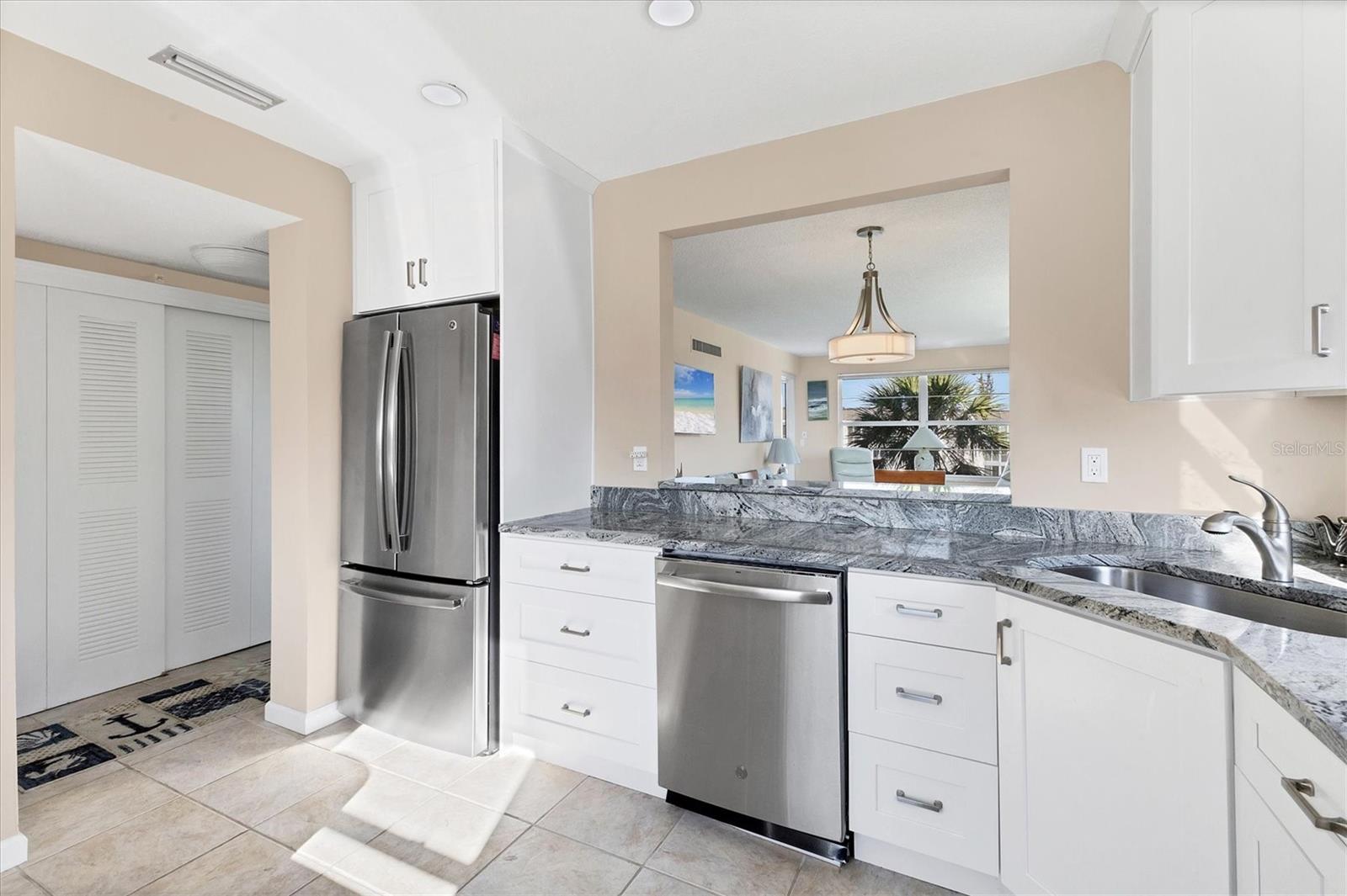 4330 FALMOUTH DR #308, LONGBOAT KEY, FL, 34228